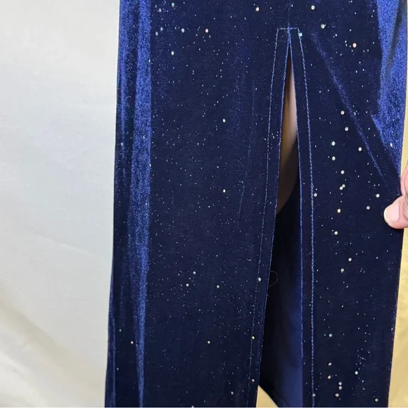 Lulu’s Starry Night Blue Velvet Dress Size Small NWT - Picture 10 of 10